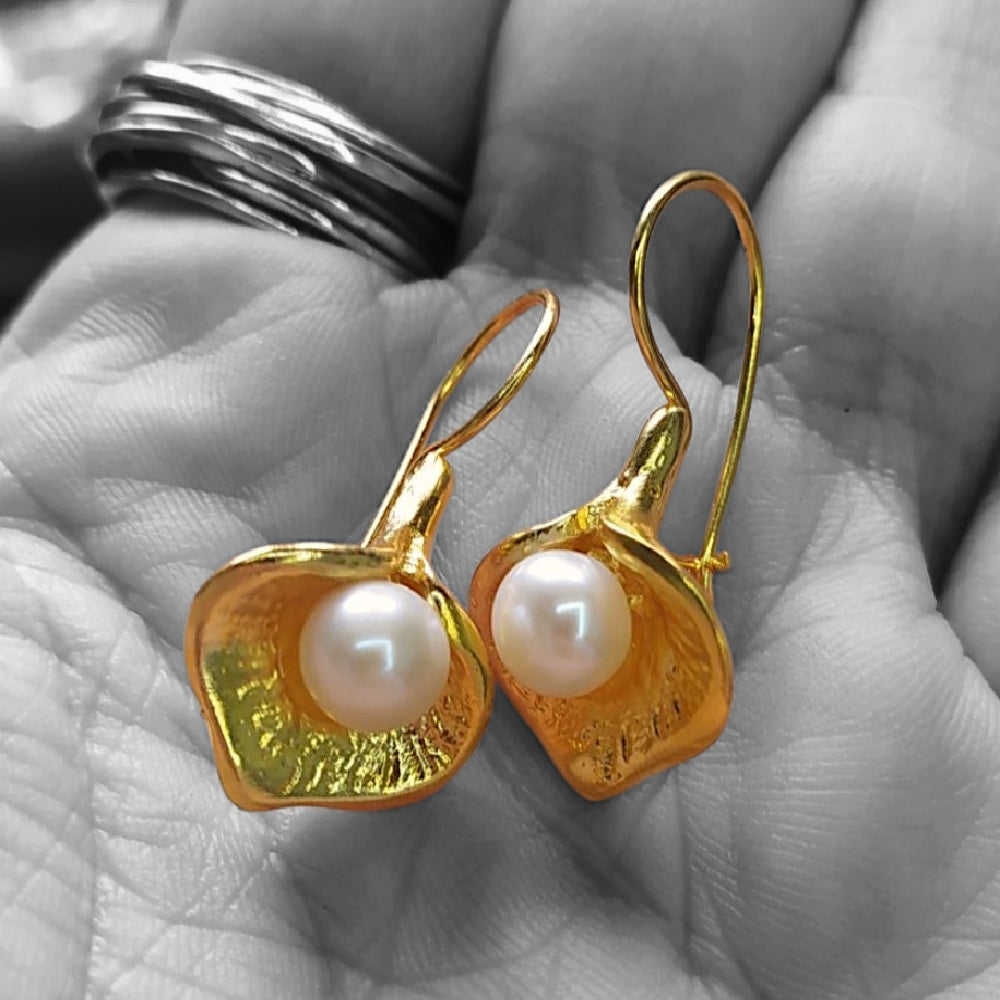 Gold Vermeil Earring - Egypt Pearl Nefertiti Earrings