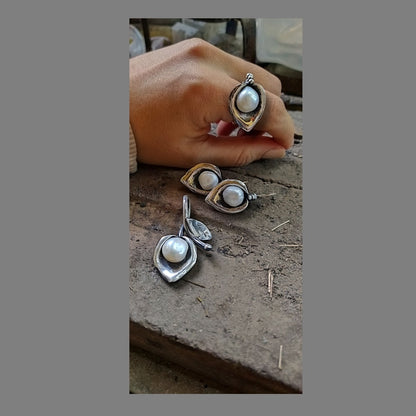 Gold Vermeil Earring - Pearl Set New Year