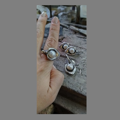 Gold Vermeil Earring - Pearl Set New Year