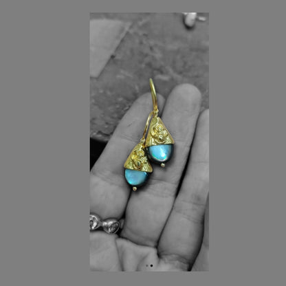 Gold Vermeil Earring - Harem Earrings Mother of Pearl