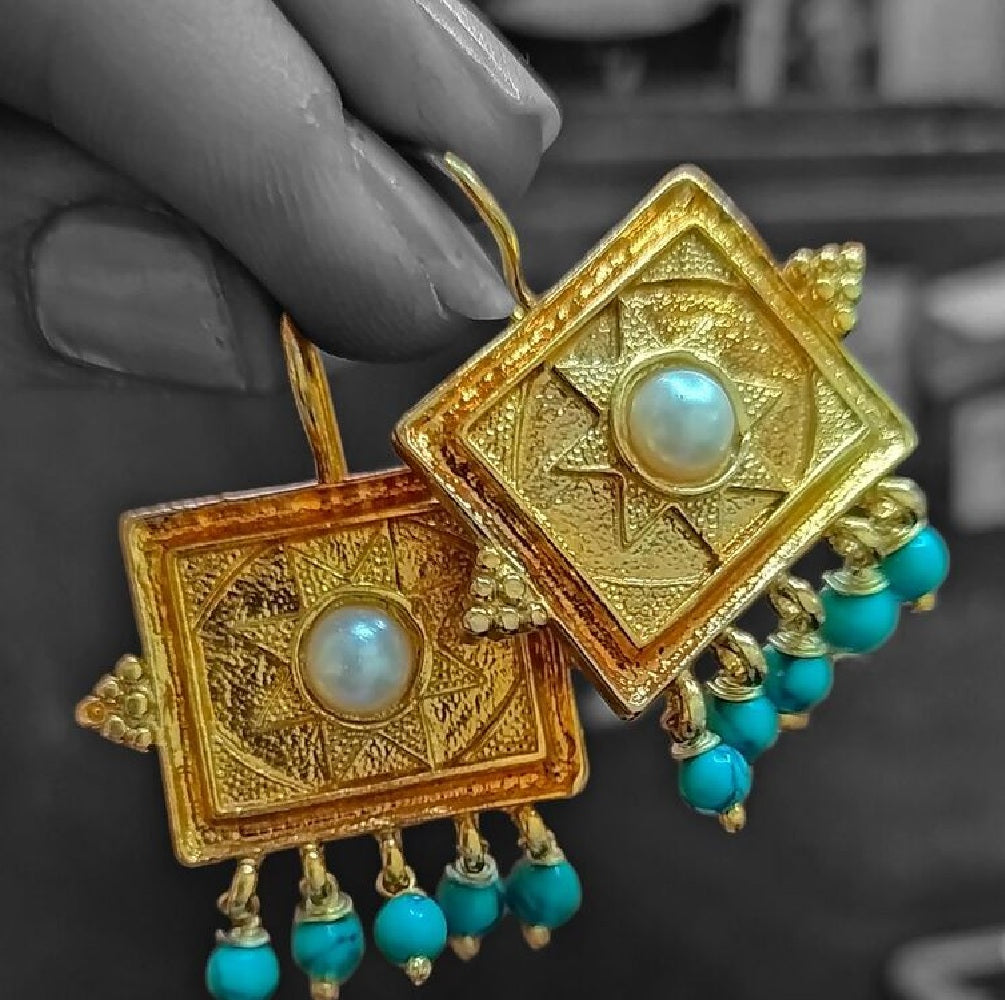 Gold Vermeil Earring - Alexander the Great Antique Earrings