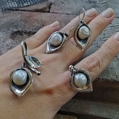 Gold Vermeil Necklace - Pearl Set New Year